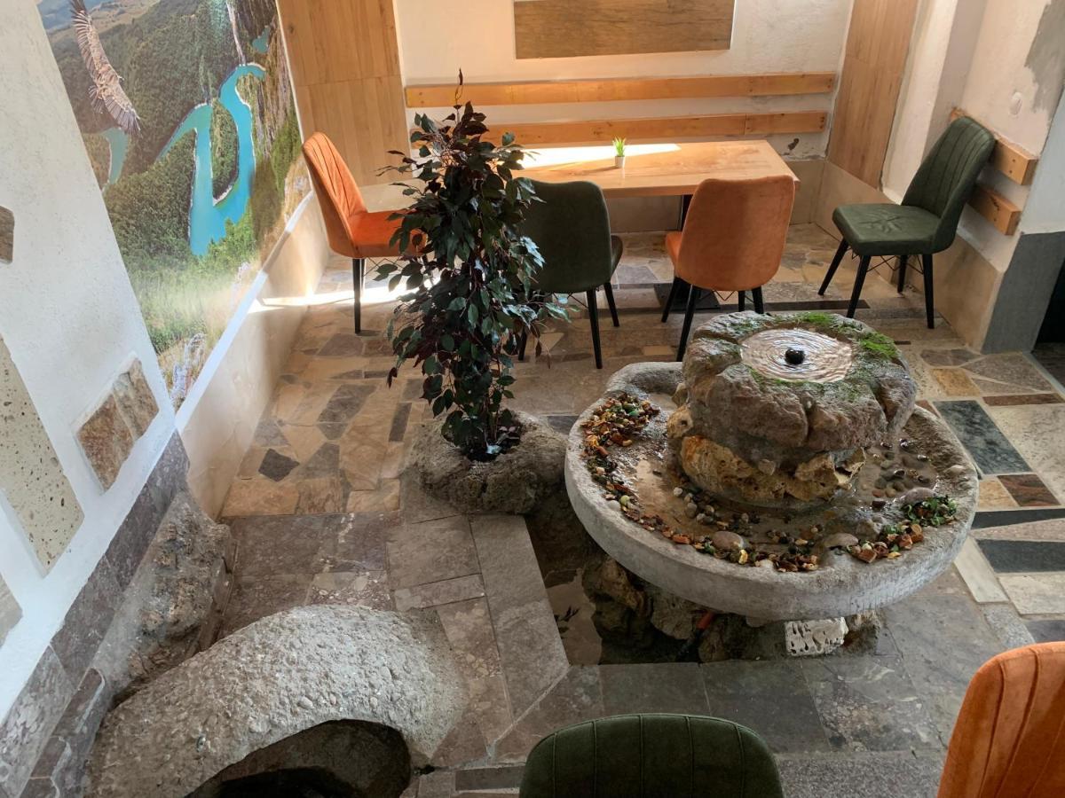 Apartmani & Restoran -S O K O- Sjenica Esterno foto